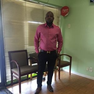 Meet your Posher, Ivon